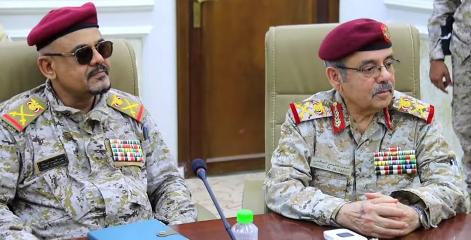 قرارات رئاسية بإعادة هيكلة الاستخبارات العسكرية