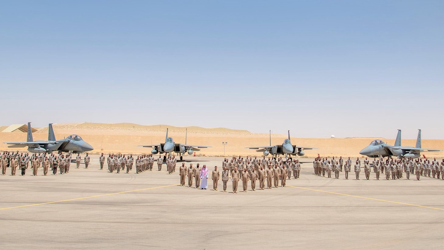 السعودية تفتتح قاعدة جوية جديدة في القطاع الشمالي بسرب من المقاتلة F-15SA