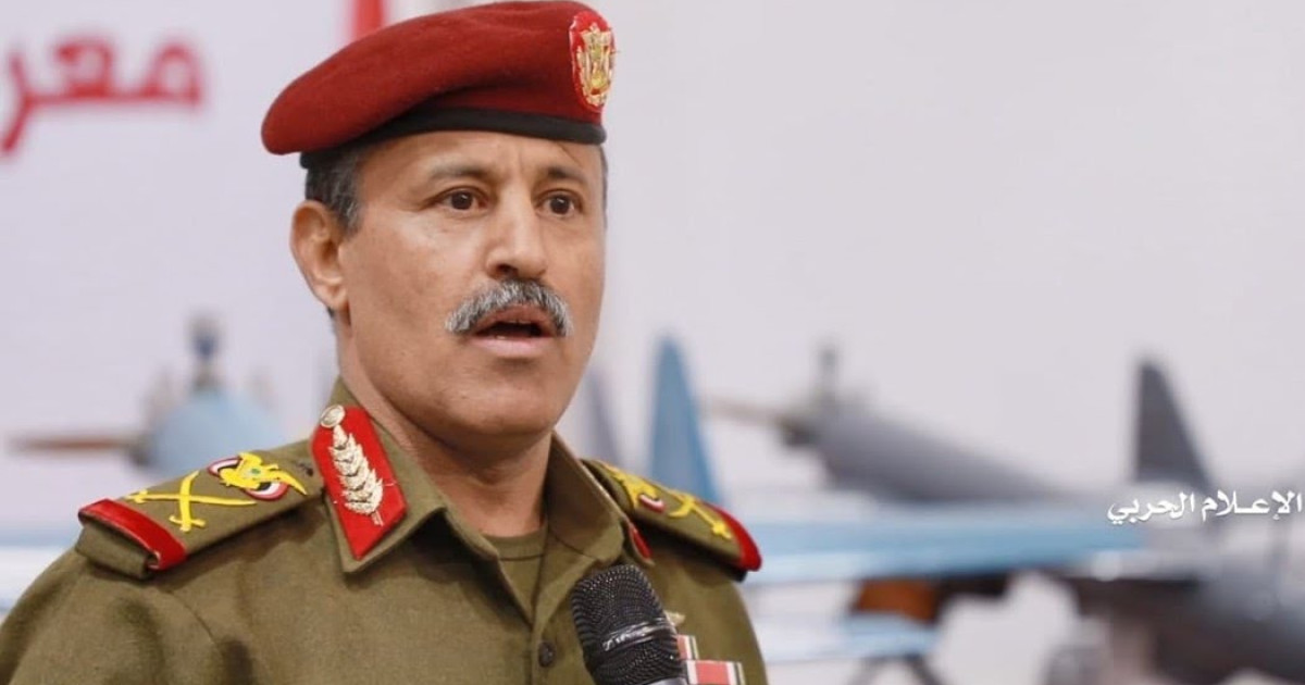 مصادر تؤكد إصابة وزير دفاع الحوثيين وحالته "تتدهور بشكل متسارع"